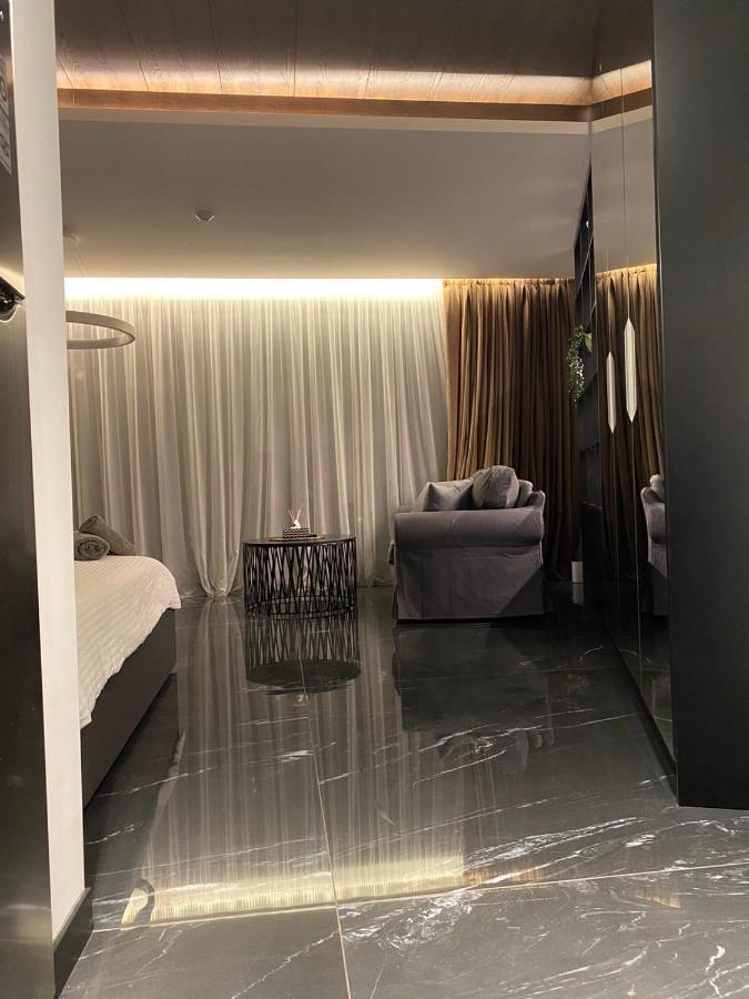 Paradise Lux Апартаменти